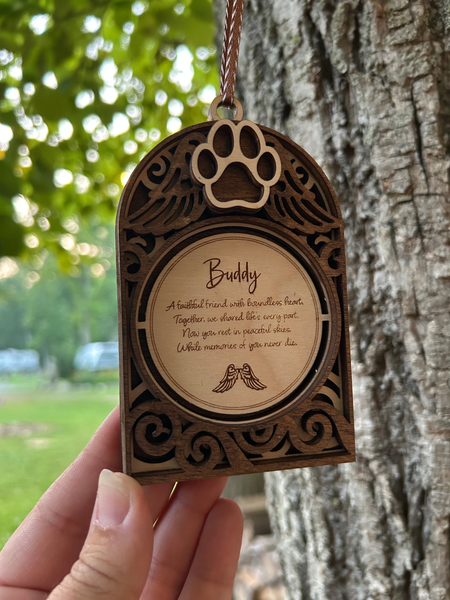Pet memorial ornament