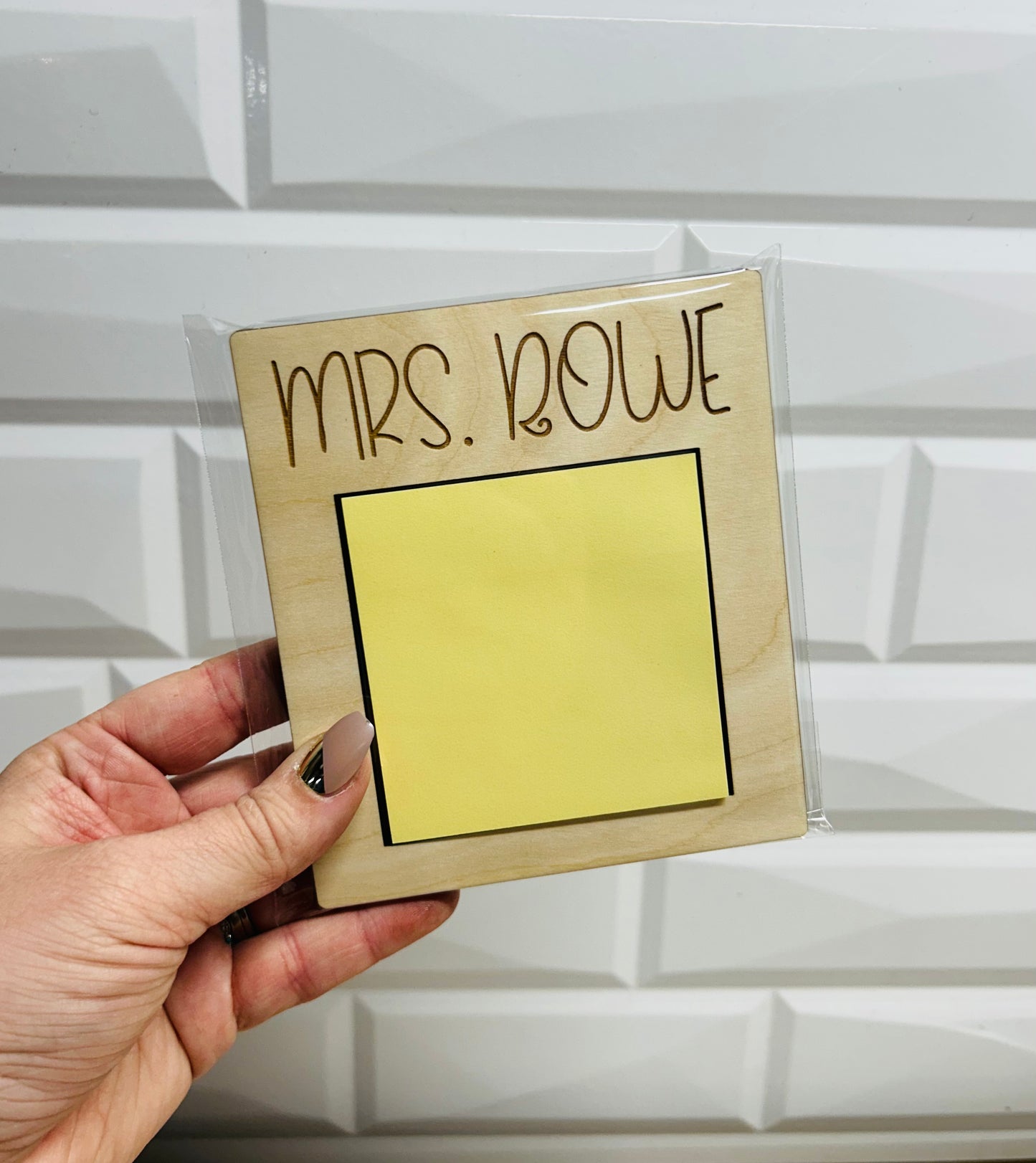 Sticky note holder