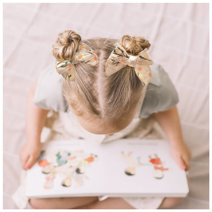 *RTS Embroidered Daisy Piggie Bows*